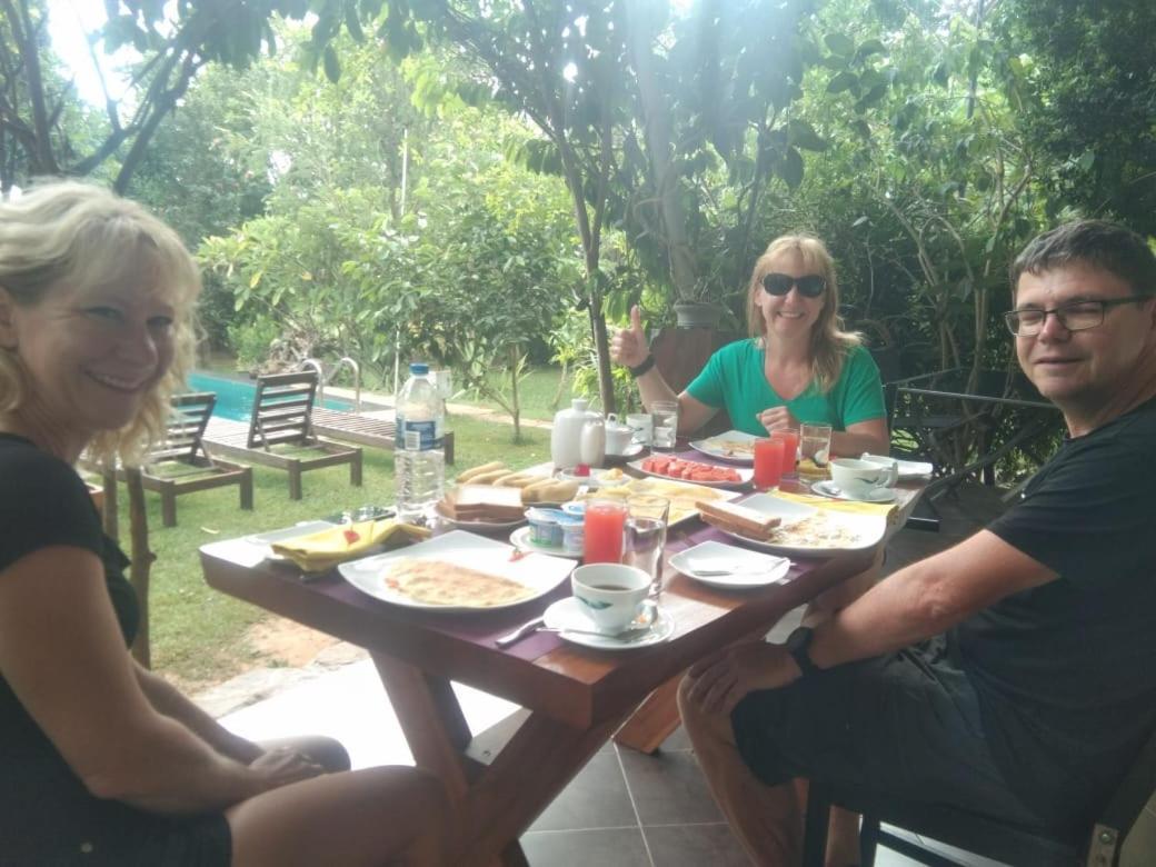 Vimanra Udawalawa Hotel Udawalawe Buitenkant foto